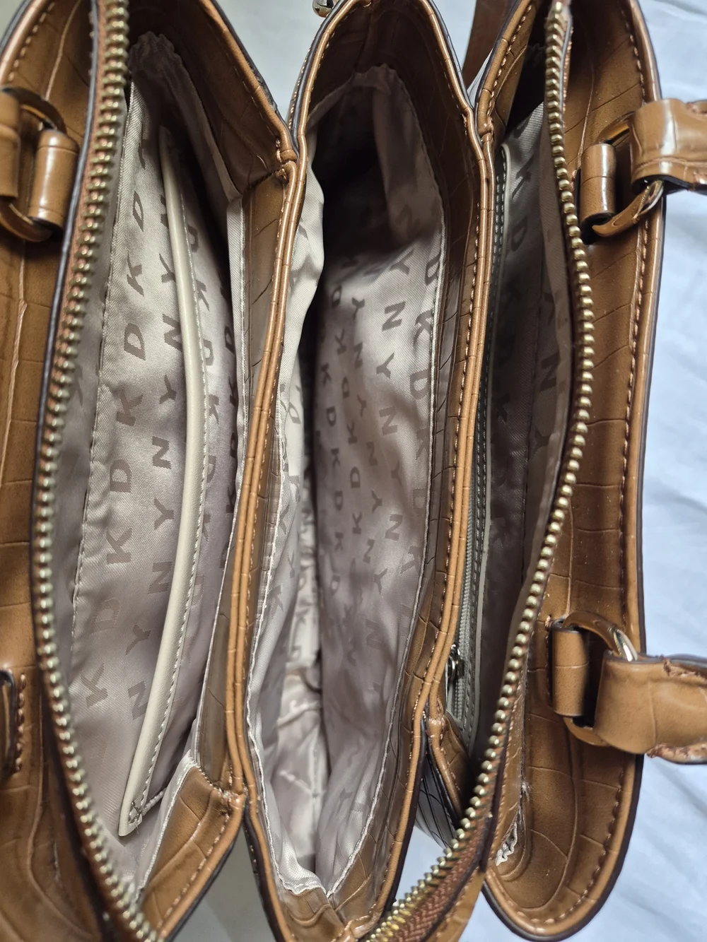 ​DKNY Cognac Brown Croc Embossed Leather Satchel Crossbody Purse